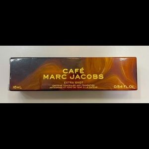 Marc Jacobs Extra Shot foundation